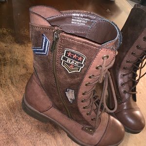 Rock & Candy Women’s Hettie Ankle Boot